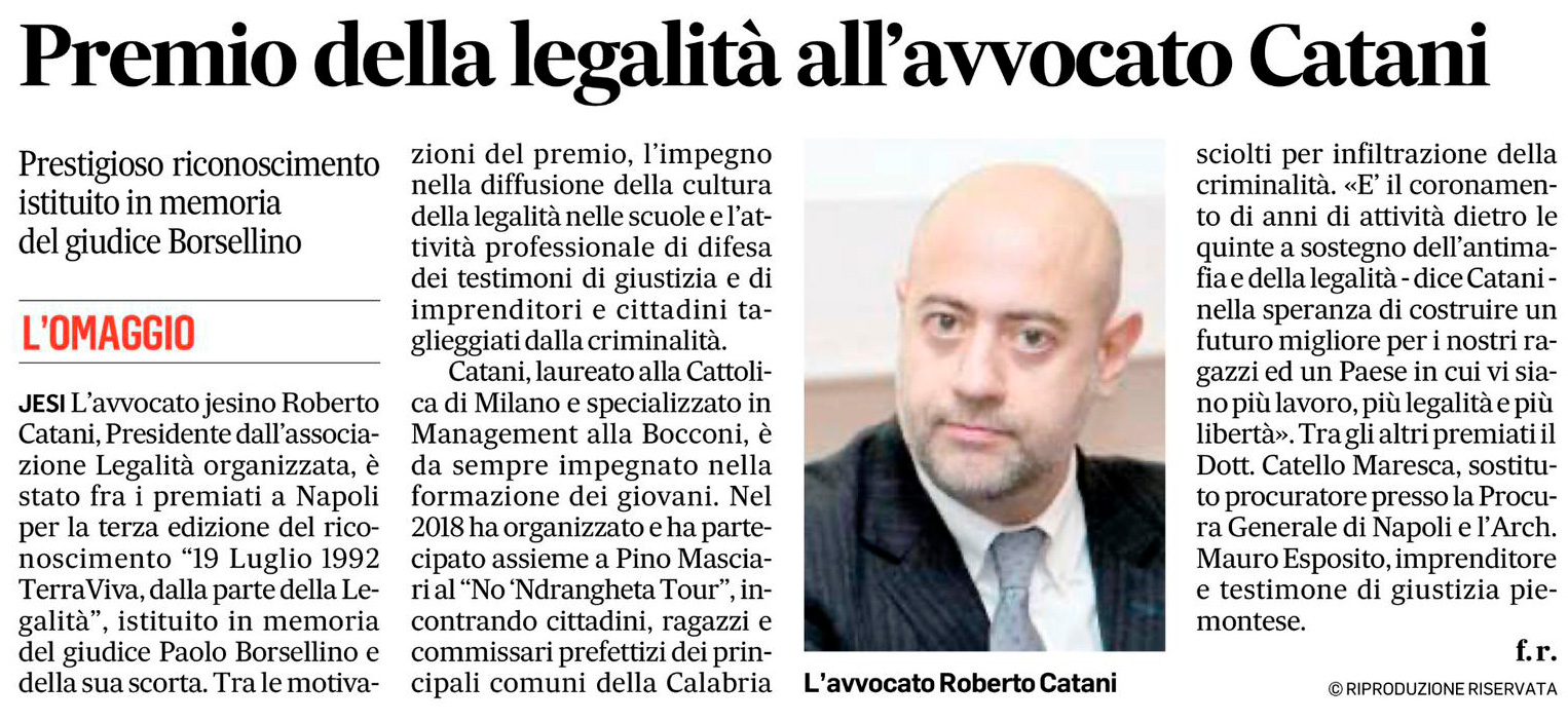 L'avvocato Roberto Catani premiato per il suo impegno nella difesa della legalità